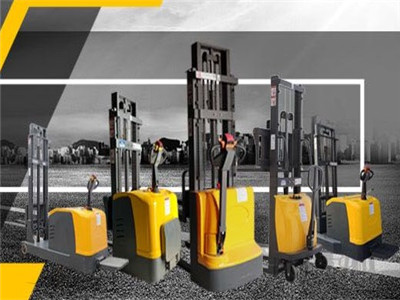 全電動搬運堆高車