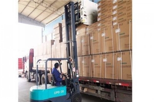 倉儲電動叉車廠家提醒駕駛電動叉車要注意哪些細節問題？