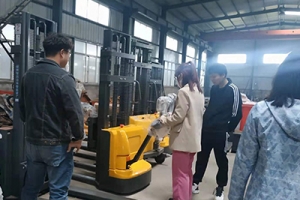 立體倉庫全自動堆垛機有什么優勢？