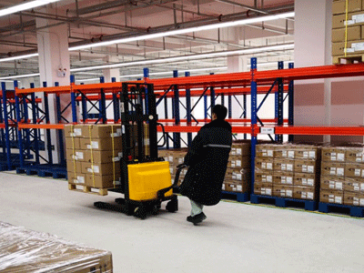 2026年教程系列來(lái)咯!半電動(dòng)堆高車(chē)操作步驟一覽