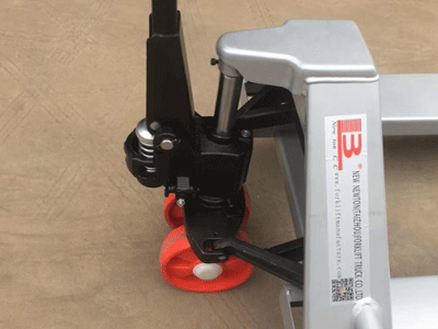 搬運(yùn)車細(xì)節(jié)展示