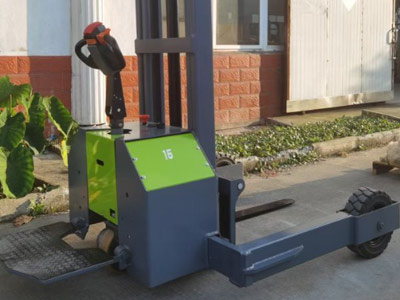 越野堆高車產(chǎn)品