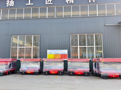 移動式高空作業車