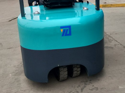 三支點叉車輪胎